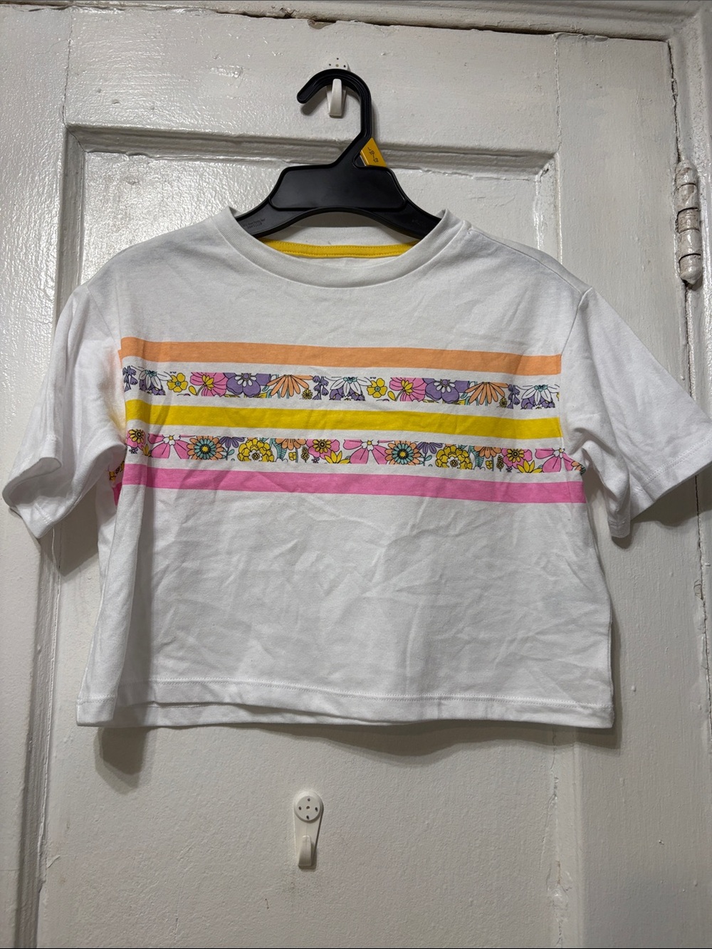 Epic Threads White Crop Tee with Pink, Yellow & Orange Floral Stripes